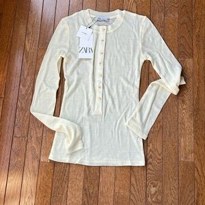 BNWT Zara ribbed top
